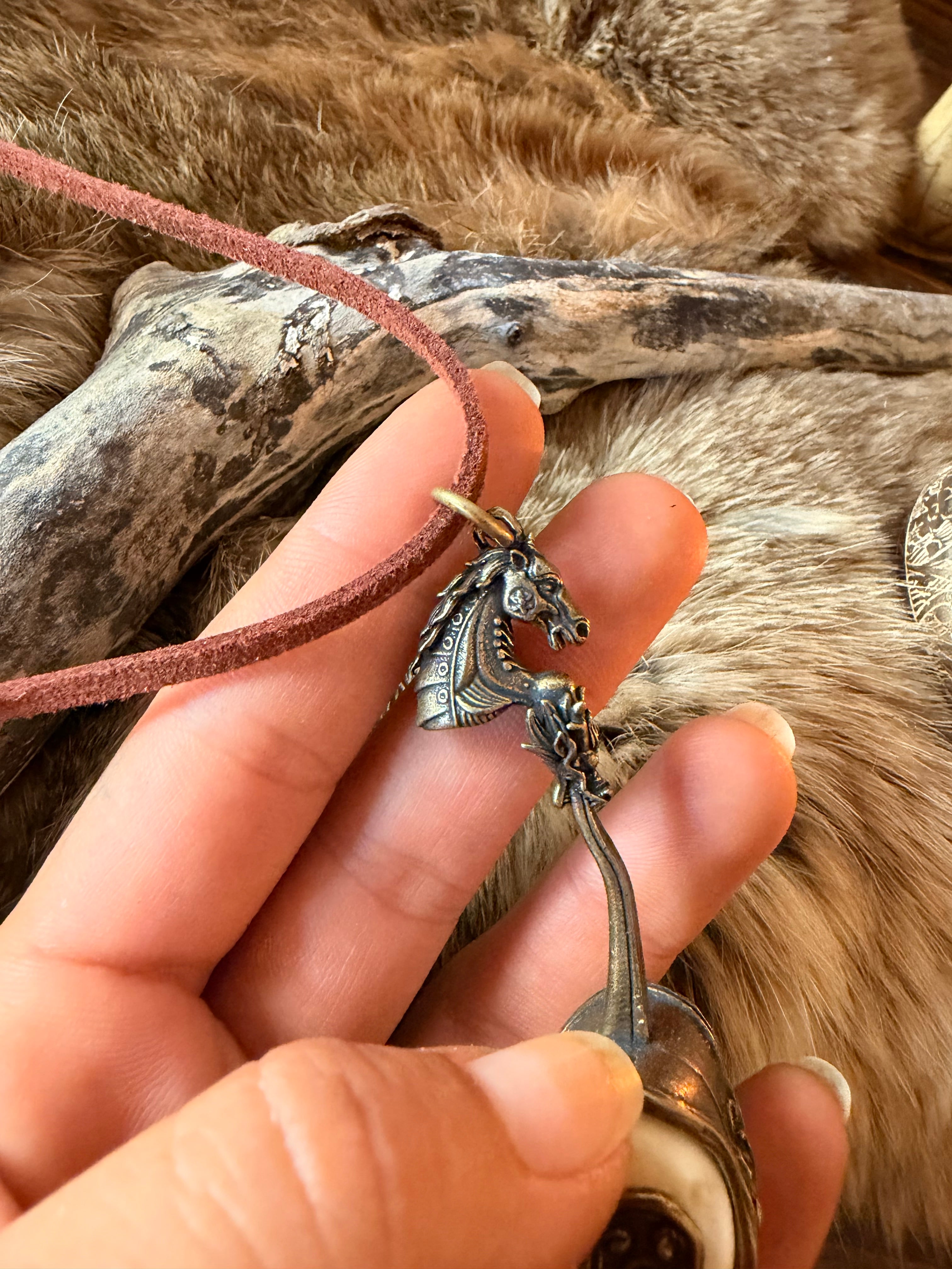 Talisman cheval – Vertèbre de mouton