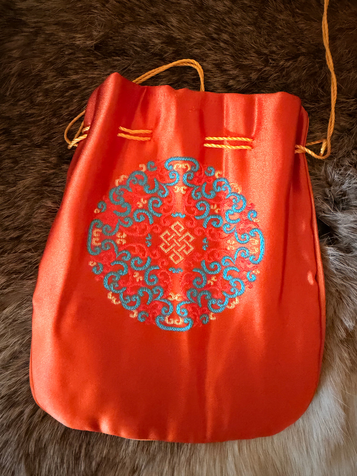 POCHETTE TRADITIONNELLE - Broderie