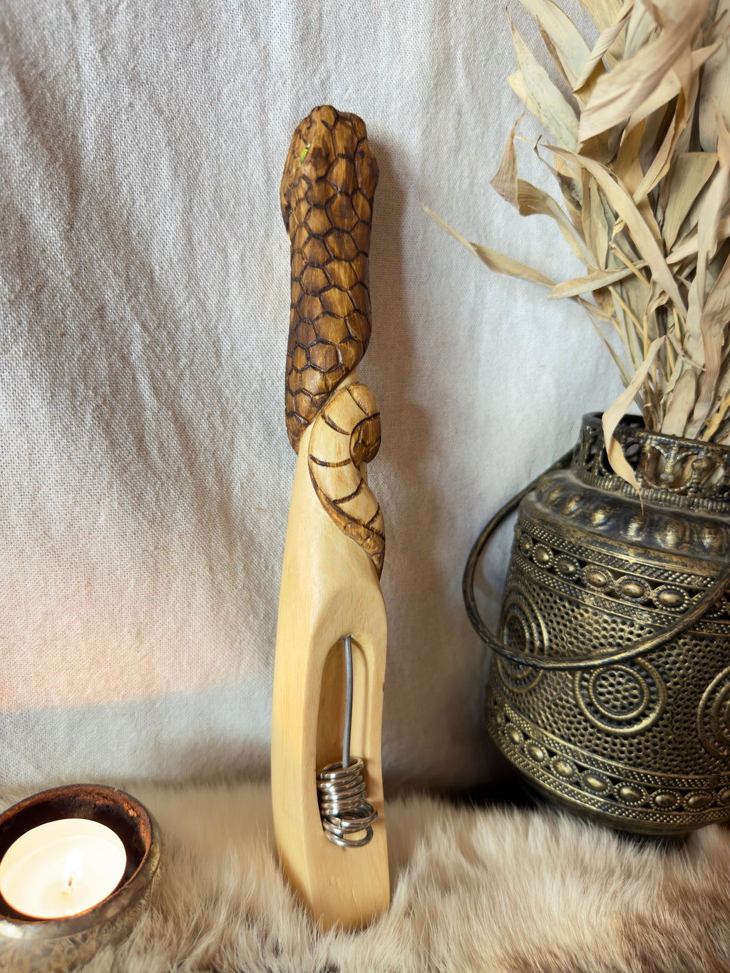 MAILLOCHE D'EXCEPTION – Le Serpent aux yeux verts