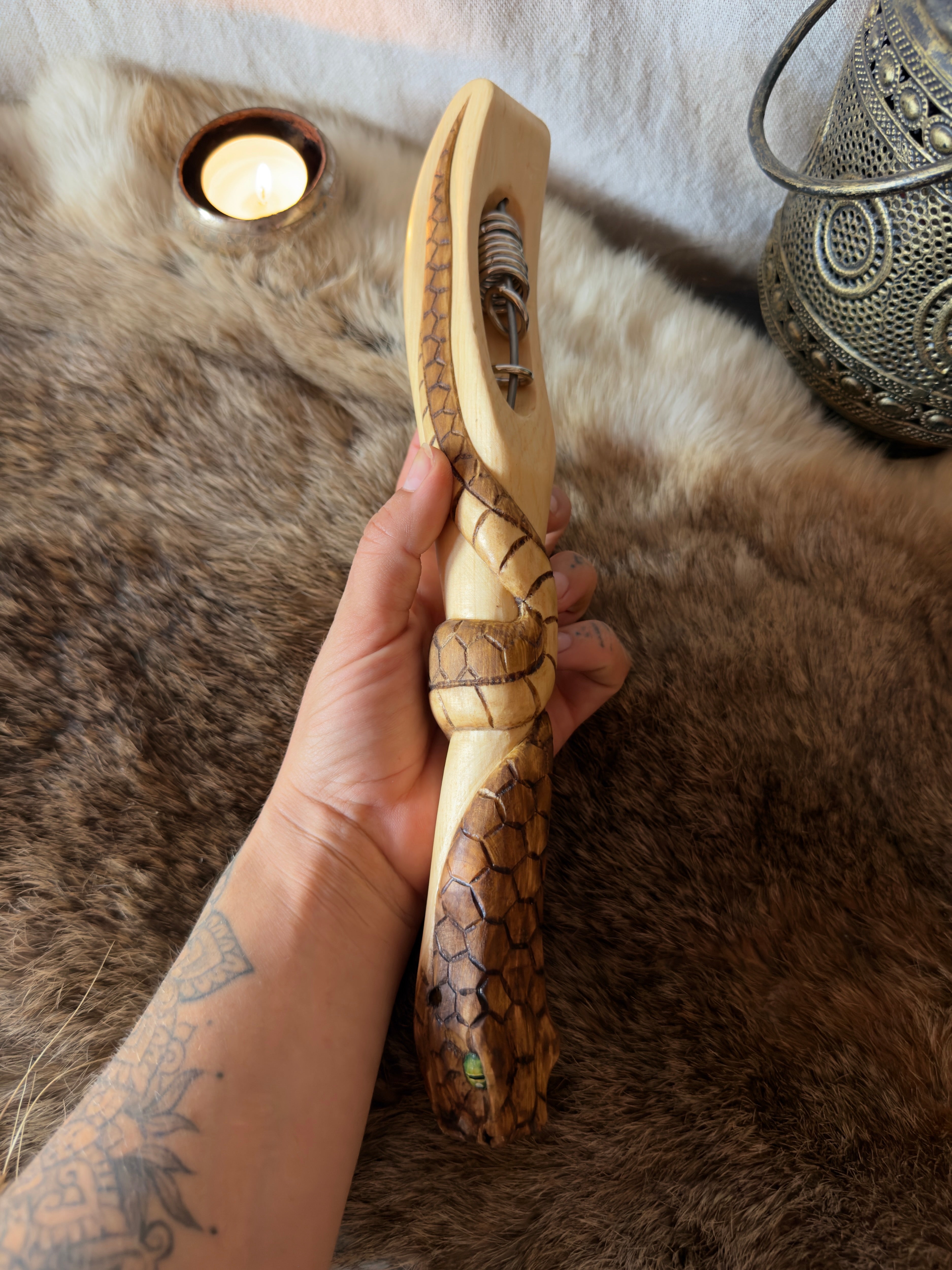 MAILLOCHE D'EXCEPTION – Le Serpent aux yeux verts